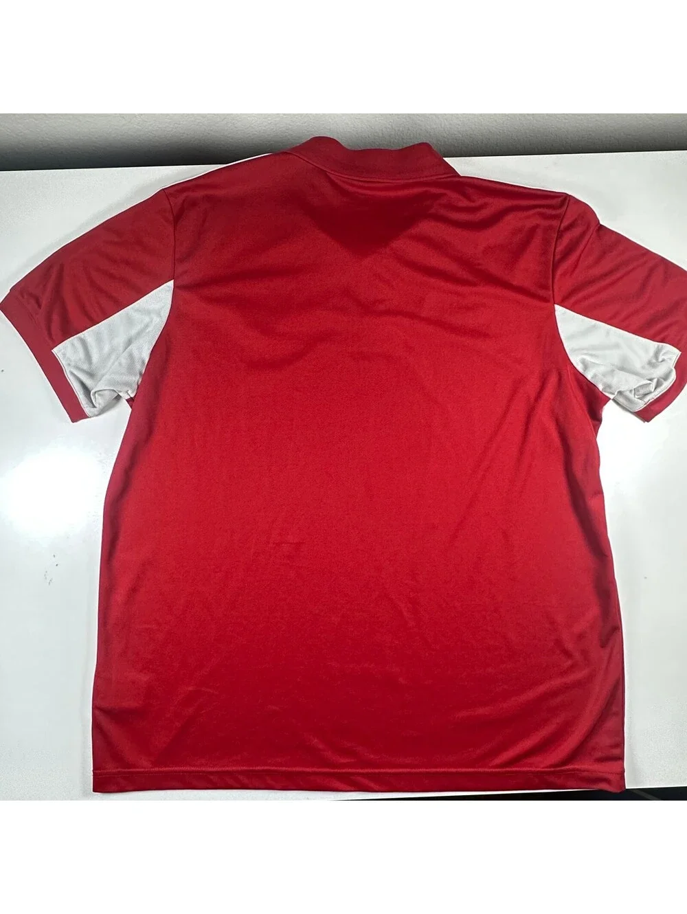 Adidas FC Dallas Red Polo XL (with unknown autograph)